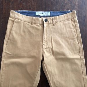 Ambig Men’s Slim Fit Chinos. 32 x 32.